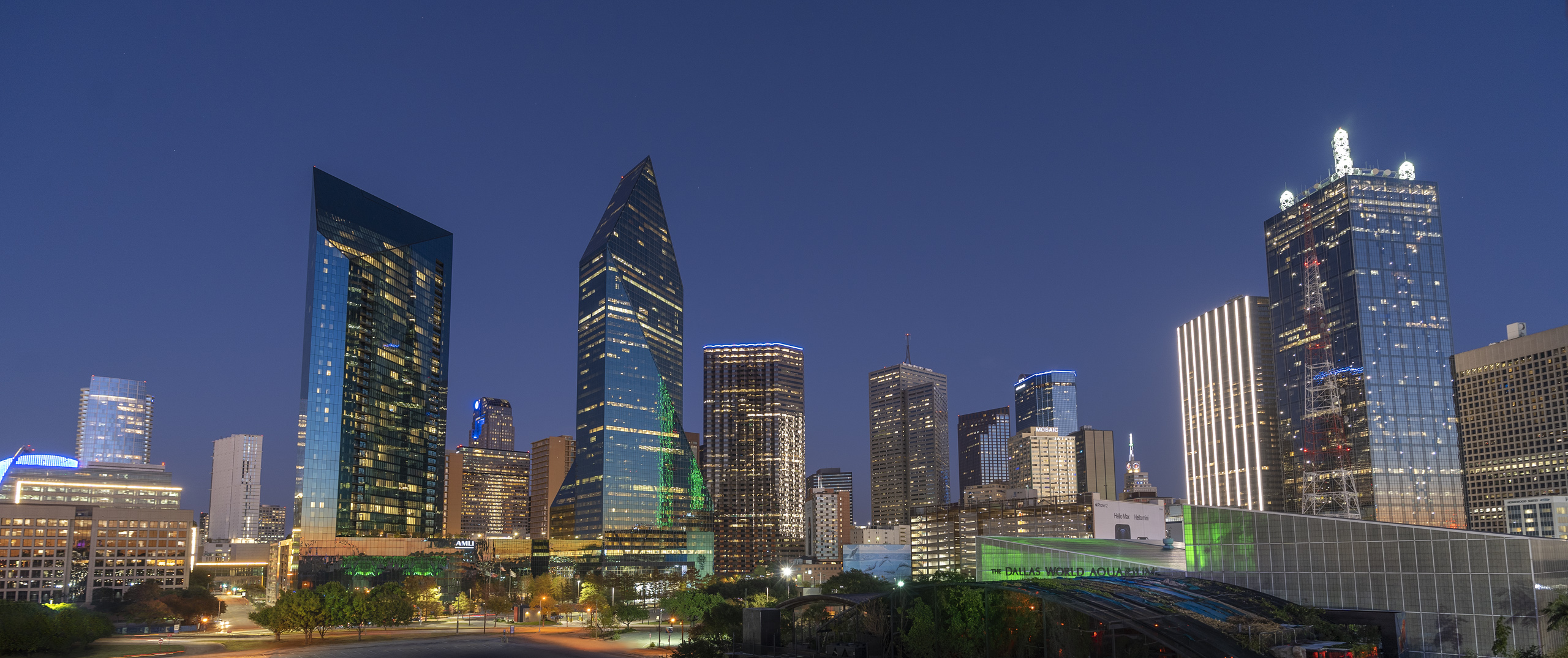 Living in Downtown Dallas Arts District | AMLI Fountain Place